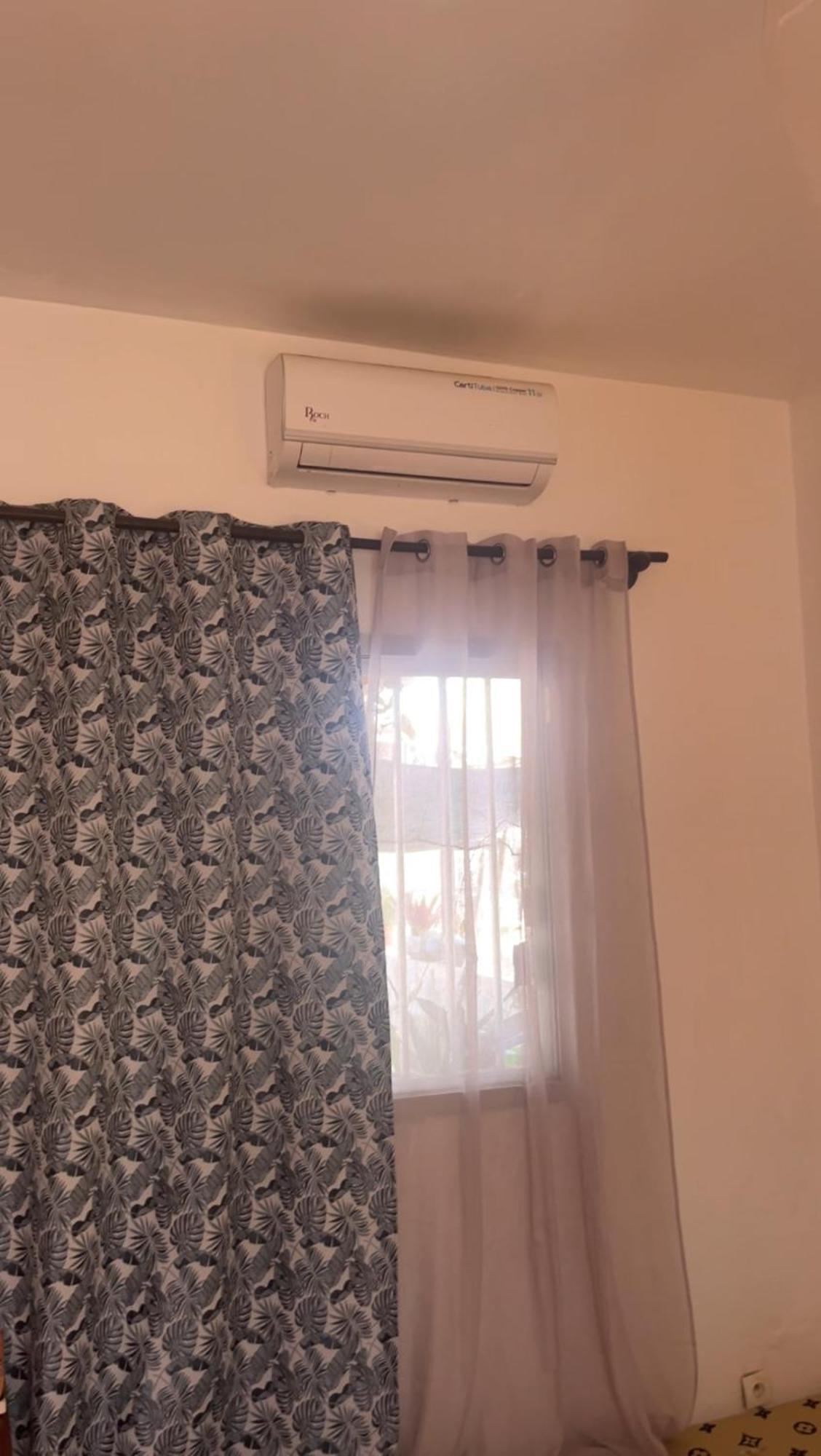Dar Dyali Rooftop ⁿᵉᵃʳ ⁿᵍᵒʳ ᵇᵉᵃᶜʰ ᵃⁿᵈ ⁱˢˡᵃⁿᵈ Dakar Room photo